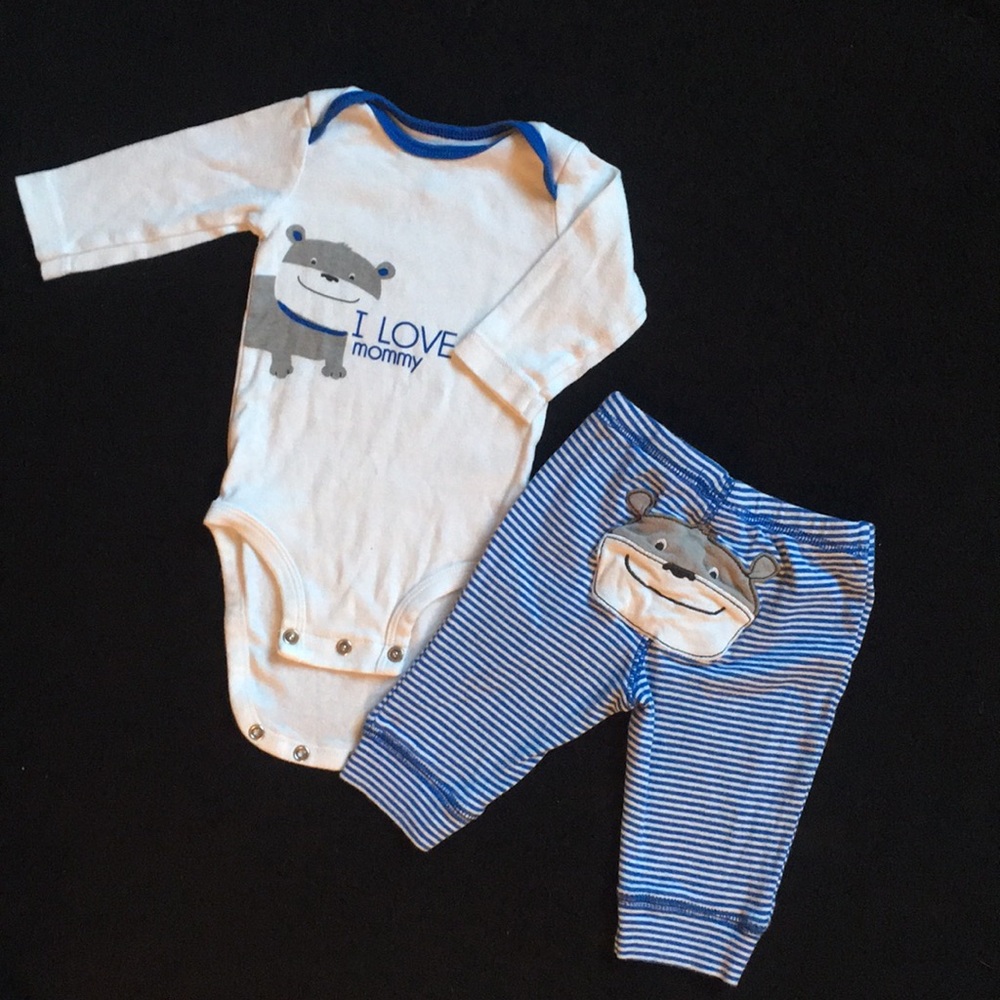 🐶Carter’s “I Love Mommy” 2 Piece Outfit 🐶